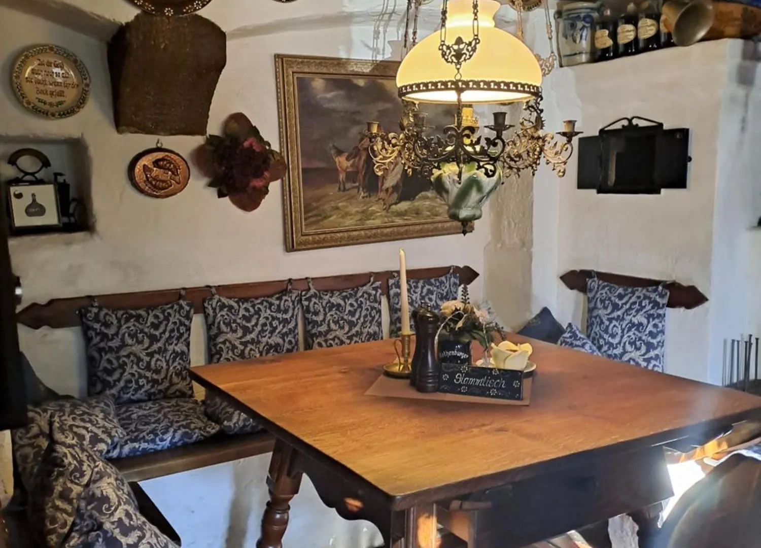 Altfraenkische Weinstube Hotel Rothenburg ob der Tauber 3*,  Alemanha