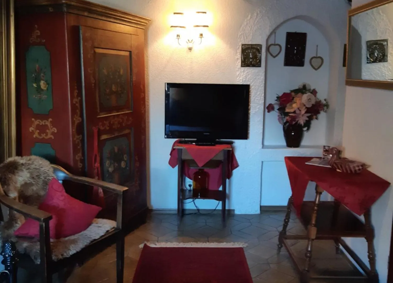 Hotel Altfraenkische Weinstube Rothenburg ob der Tauber 3*,